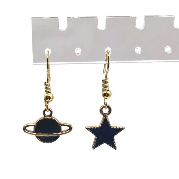 Planet Star Earrings Pierced Dangle Acrylic Blue Teal Gold Tone Setting - Picture 1 of 5